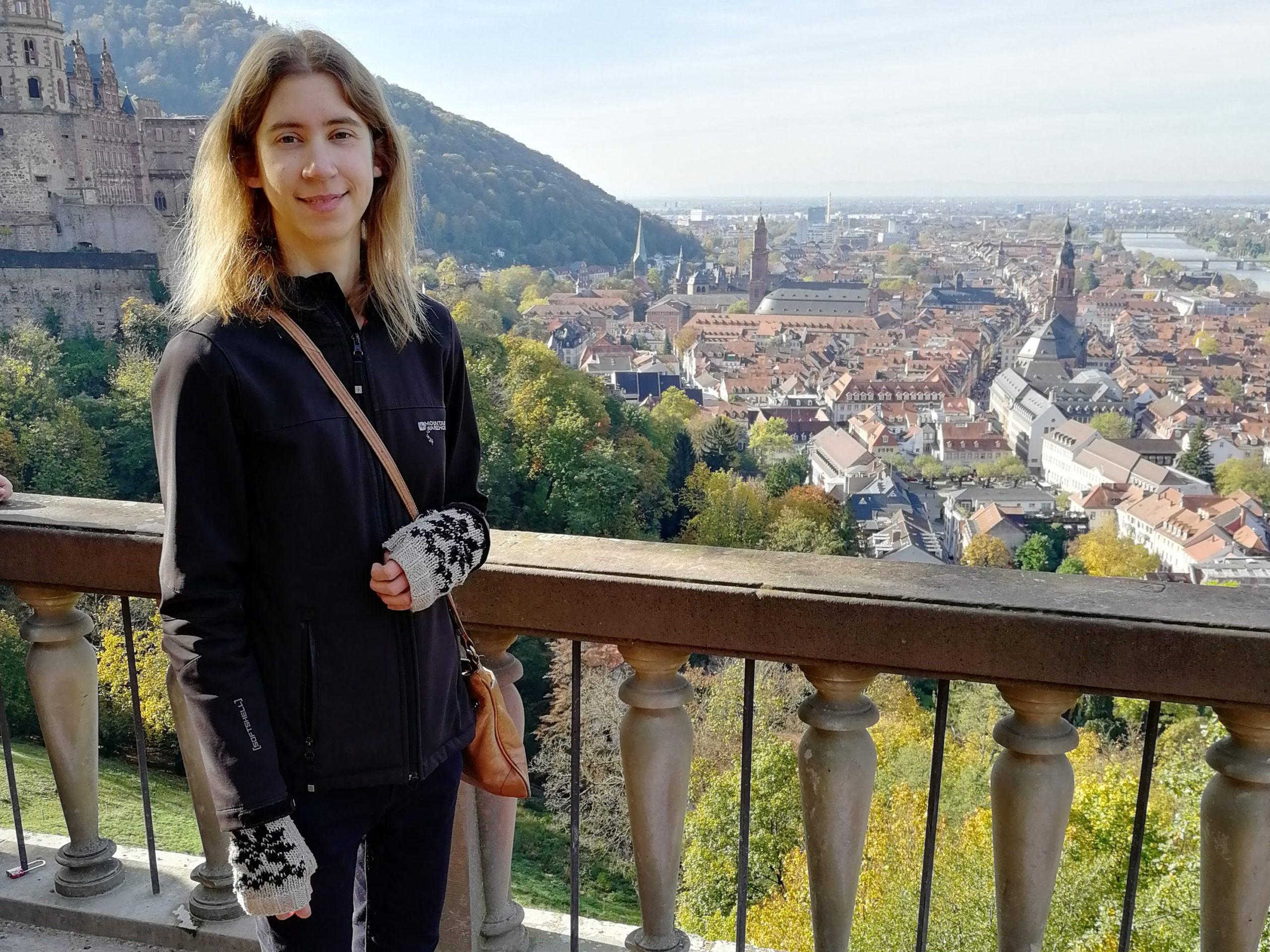 Towards entry "Dr. Alison Mitchell starts novel Emmy Noether group at ECAP"