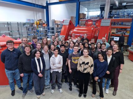 Towards entry "ECAP organizes excursion to DESY"